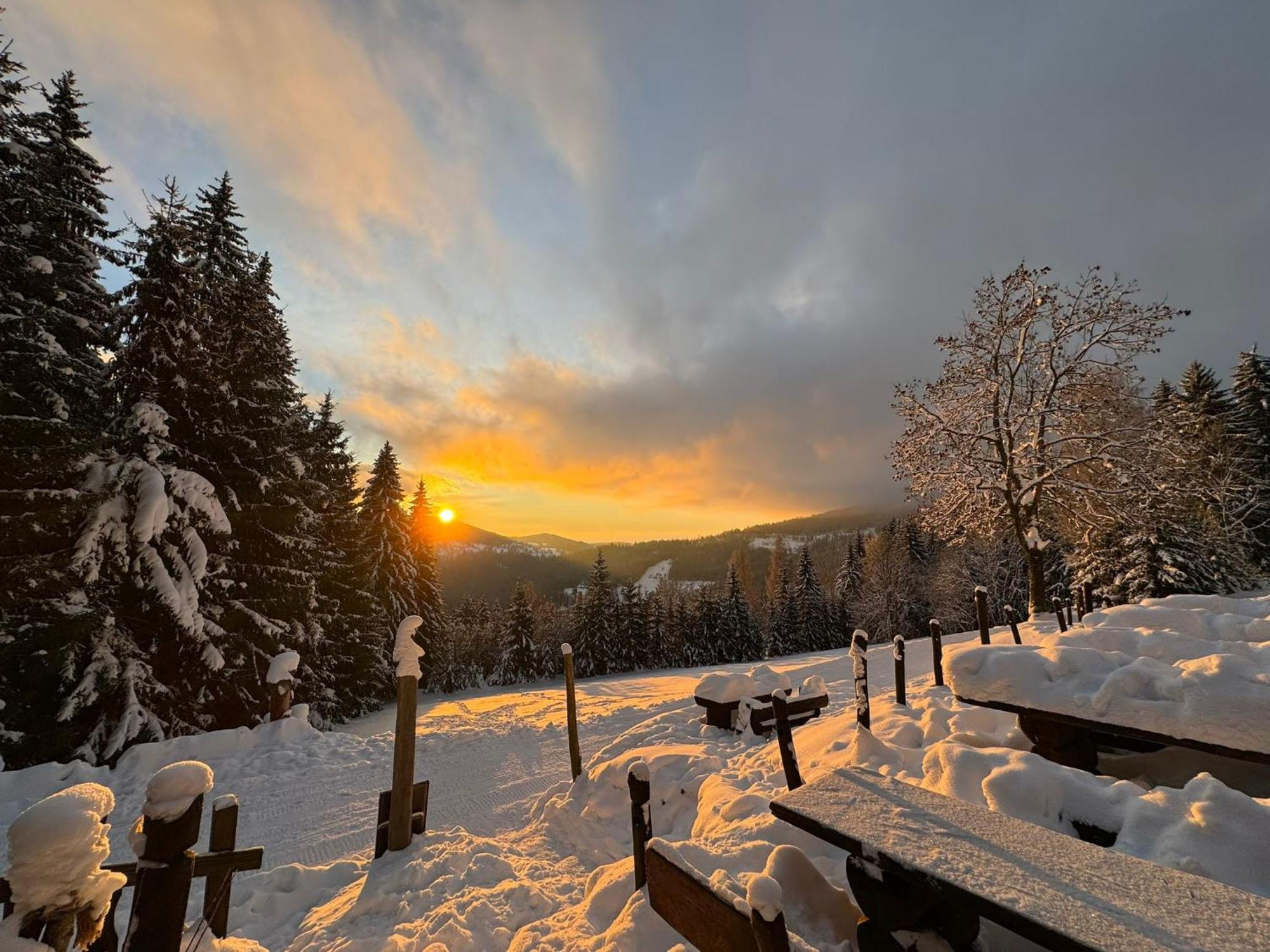 Chalupa Hejmovka Spindleruv Mlyn Exterior photo